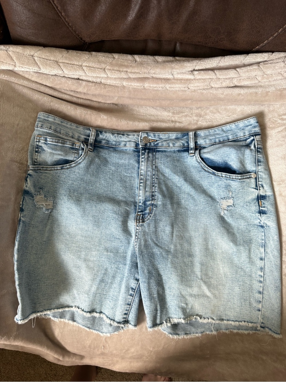 No Boundaries Light Blue Denim Shorts